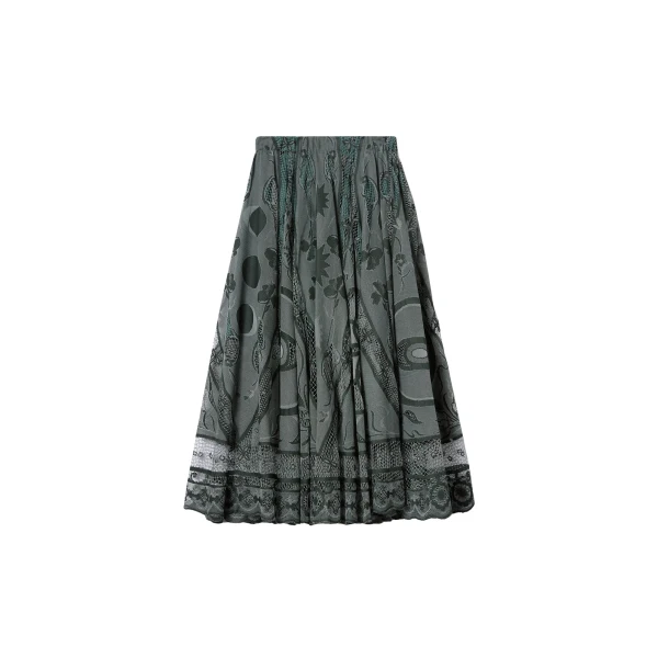 La DoubleJ Duchess Skirt in Solid Emerald