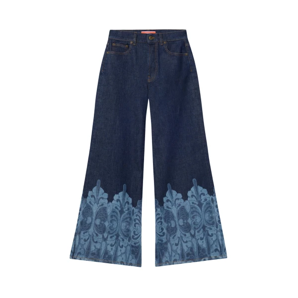 La DoubleJ The Cropped Flare Jean in Cocoon Placée Indigo