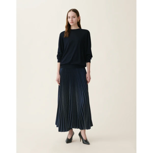 Fabiana Filippi Cashmere and Silk Sweater in Midnight Blue, view 2