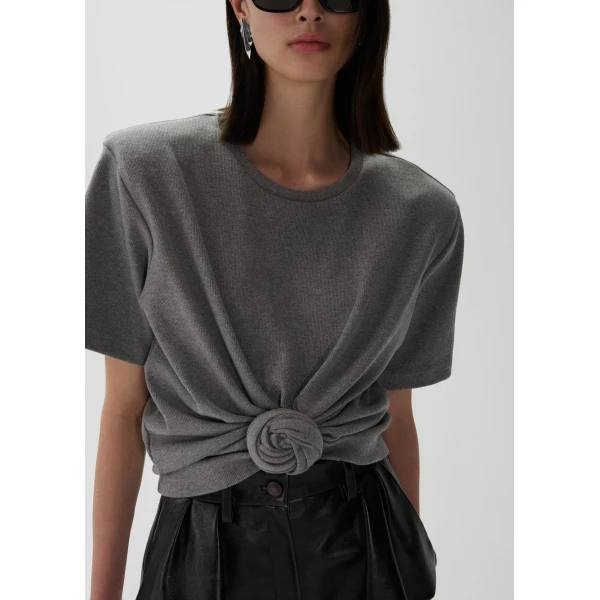 Magda Butrym Knotted ribbed t-shirt in grey Top, view 3
