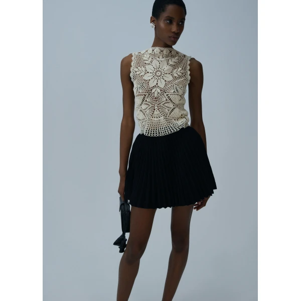 Magda Butrym Lace crochet round-neck top in cream, view 3