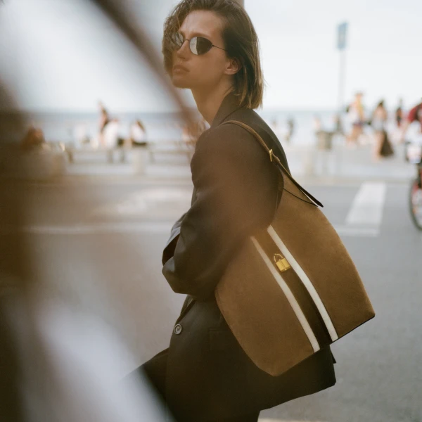 Demellier The Large Siena Bucket in Tobacco & Black Bucket Bag, view 2