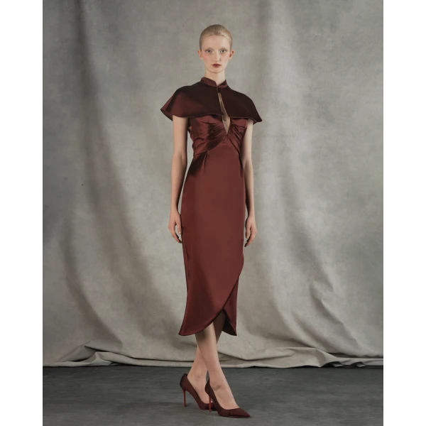 Rasario Satin midi dress with a cutout in Burgundy, view 3
