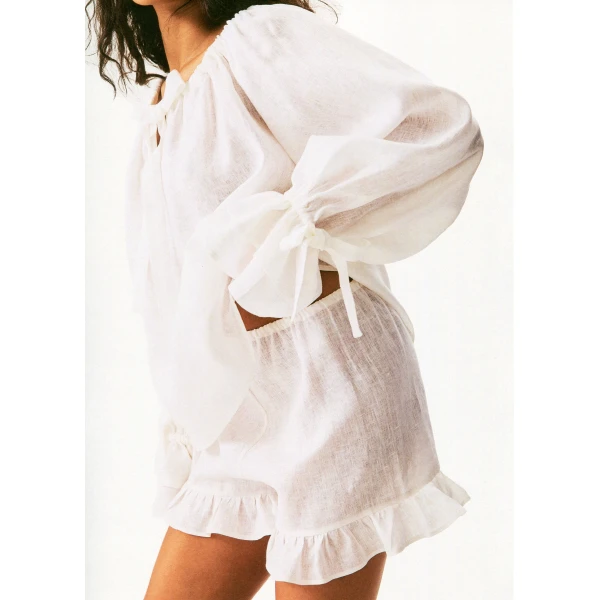 The Sleeper Puff Linen Lounge Shorts with Headscarf in White, view 2