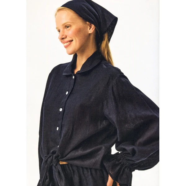 The Sleeper Rumba Linen Lounge Shirt in Navy, view 5