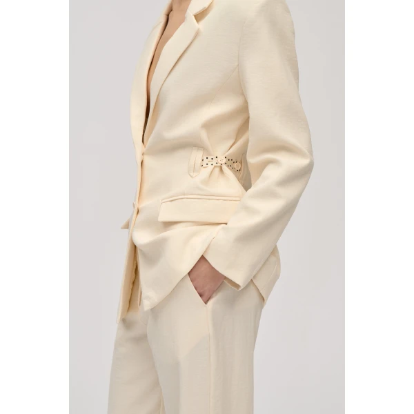 Stine Goya Elastic Detail Tailoring Blazer in Eggnog, view 3