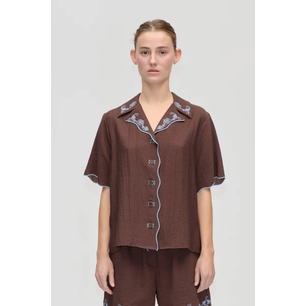 Stine Goya Scalloped Short Sleeve Shirt in Roses Embroidery, view 2