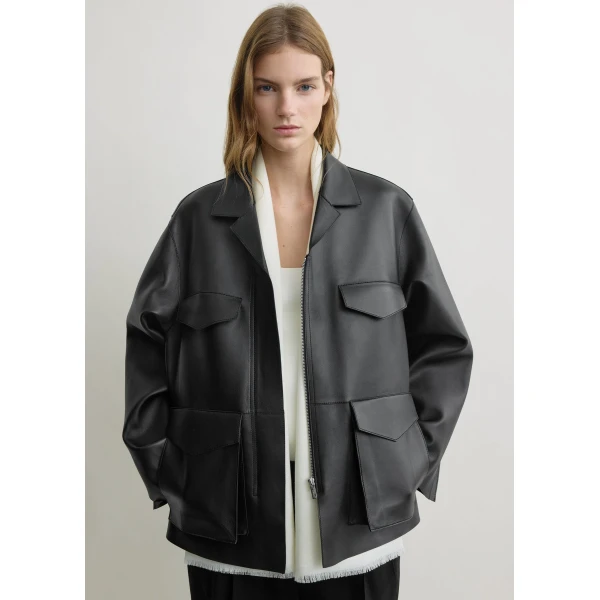 Toteme Army leather jacket in Black, view 5