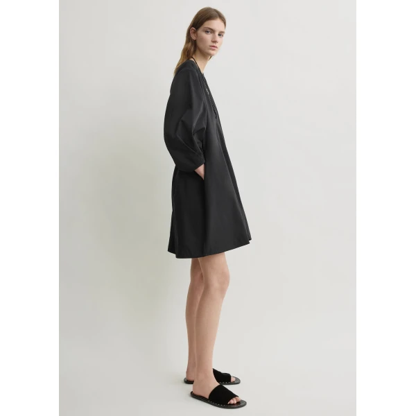 Toteme Balloon sleeve cotton dress in Black, view 3