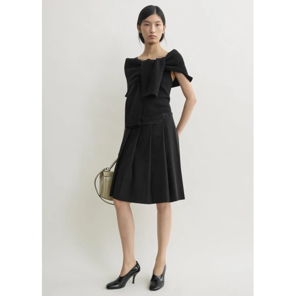 Toteme Beaded pleat skirt in Black, view 3