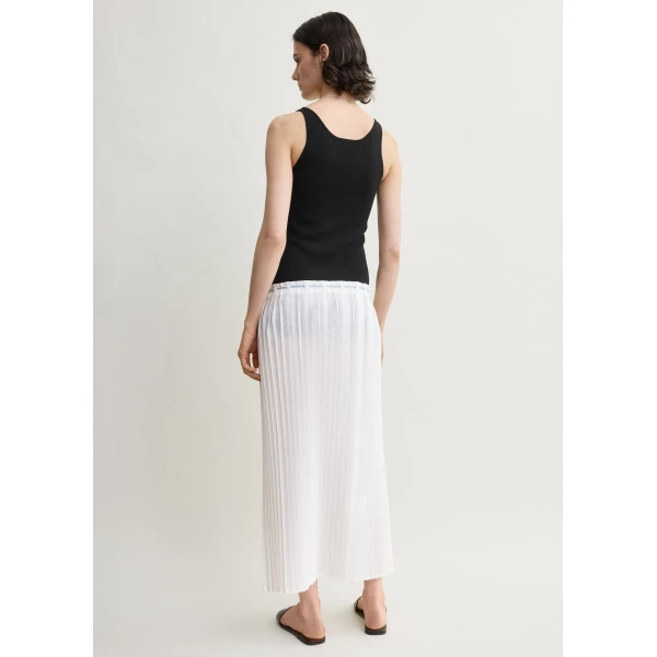 Toteme Belted pleated skirt in White, view 4