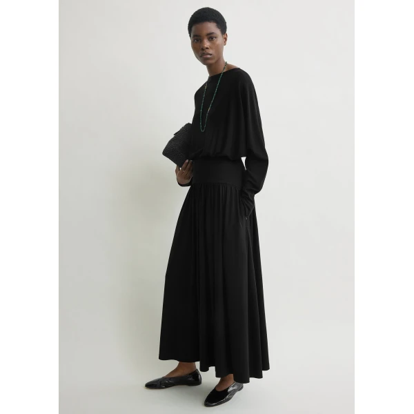 Toteme Boatneck jersey dress in Black, view 3