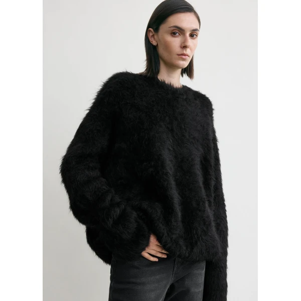 Toteme Boxy alpaca knit in Black, view 5