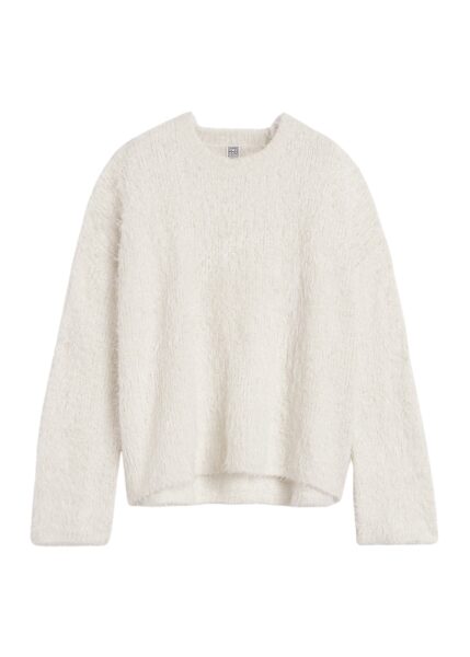 Totême Boxy silk knit in Cream - Knitwear - Scandinavian Minimalist Luxury at Luxury Shoes 