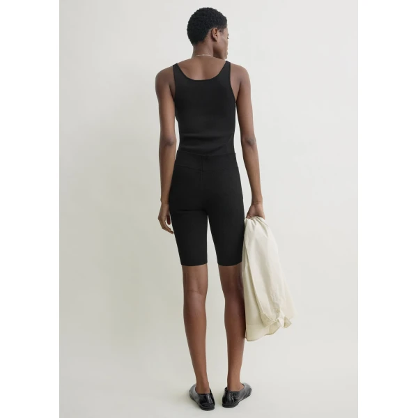 Toteme Capri knit shorts in Black, view 4