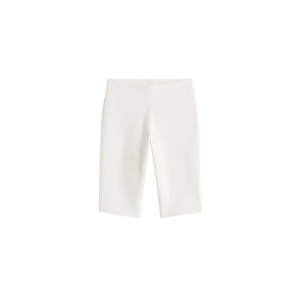 Toteme Capri knit shorts in Off-white