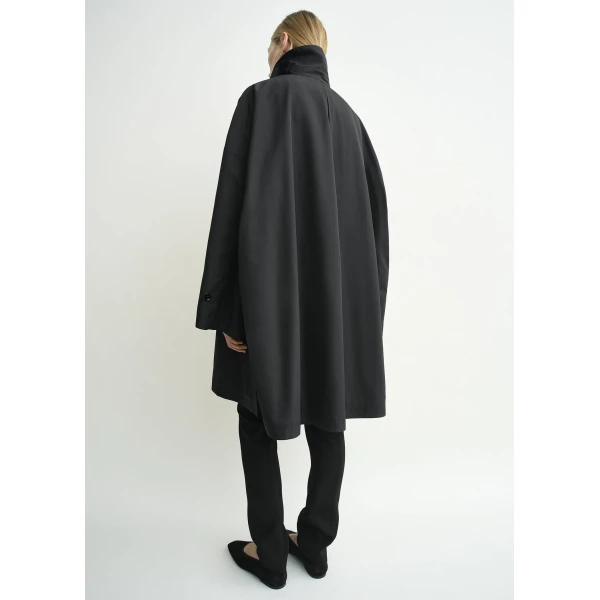 Toteme Car coat in Black, view 4