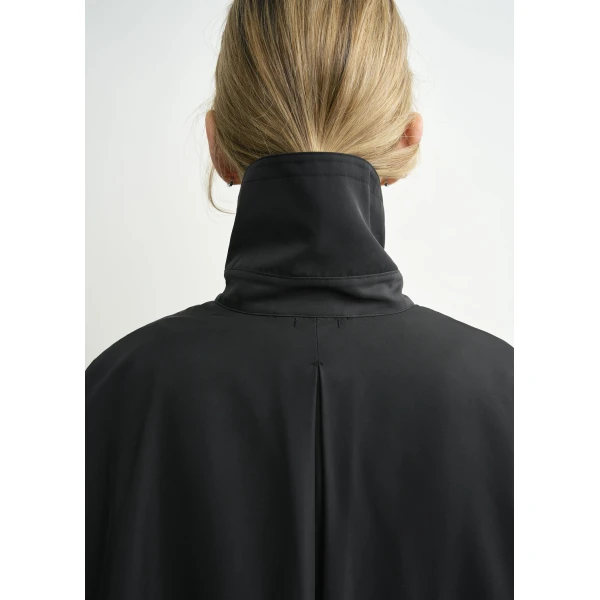 Toteme Car coat in Black, view 6
