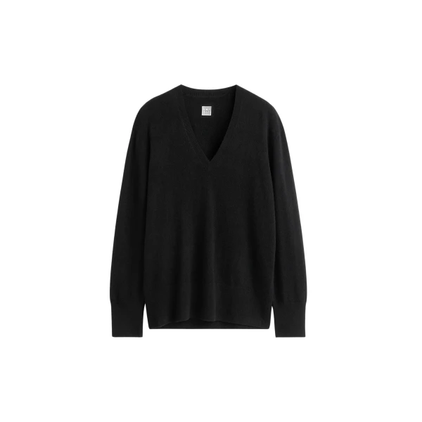 Toteme Cashmere v-neck knit in Black