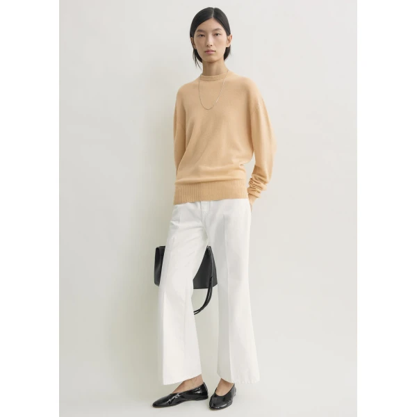 Toteme Classic cashmere crew knit in Pale apricot, view 3