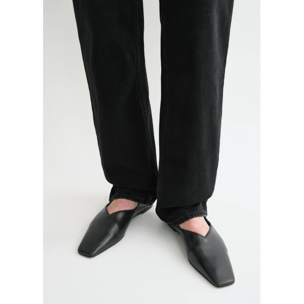 Toteme Classic cut denim full length in Faded black, view 5