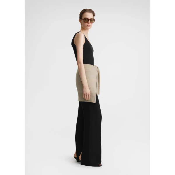 Toteme Classic rib tank in Black Top, view 3