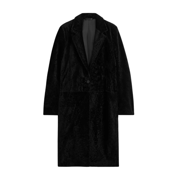 Toteme Classic shearling coat in Black