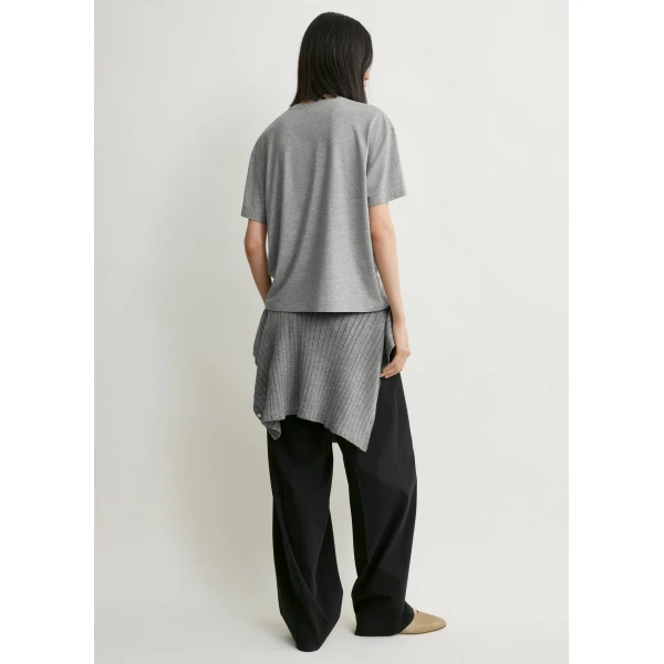 Toteme Classic tee in Mid grey melange Top, view 4