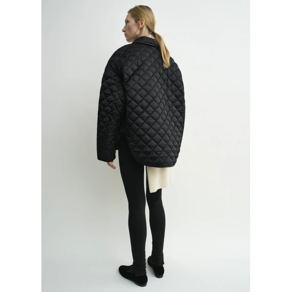 Toteme Collared quilted jacket in Black, view 4