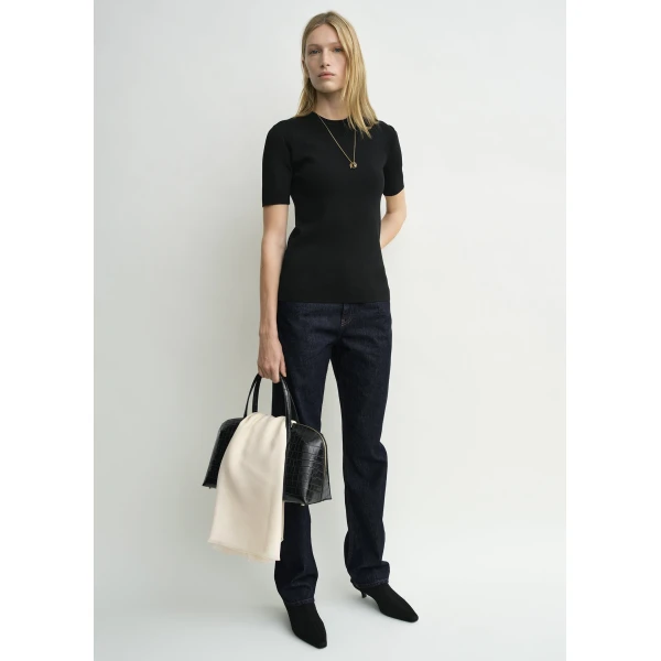 Toteme Compact knit tee in Black, view 2