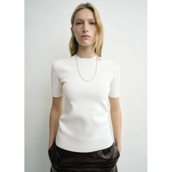 Toteme Compact knit tee in Optic white, view 5