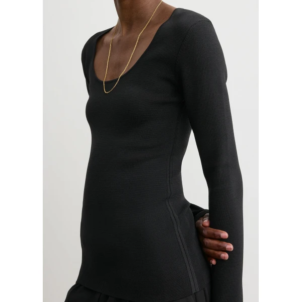 Toteme Compact knit top in Black, view 5