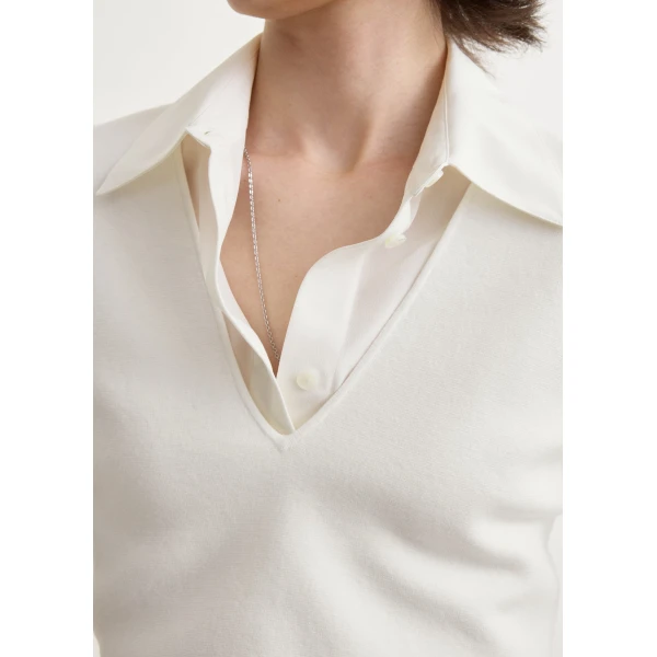 Toteme Compact knit v-neck in Off-white, view 6