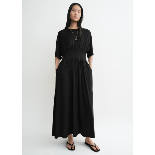 Toteme Cotton silk tee dress in Black, view 2