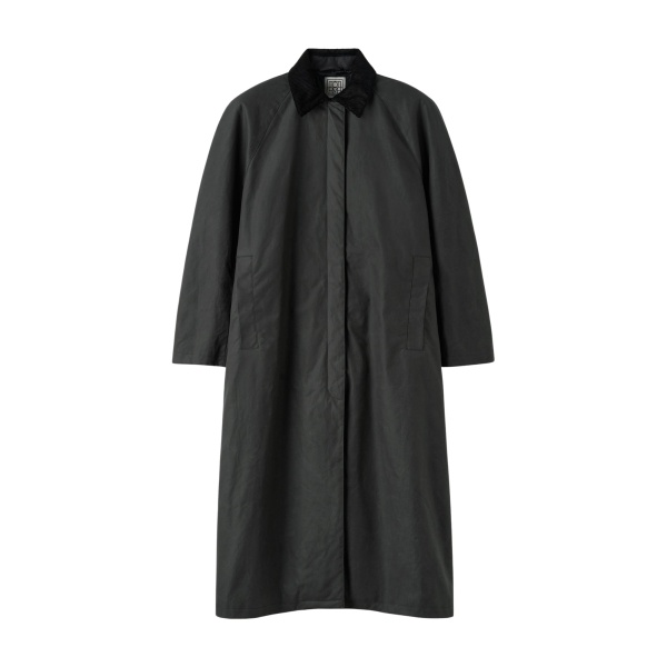 Totême Country coat in Washed black - Coats - Scandinavian Minimalist Luxury at Luxury Shoes 