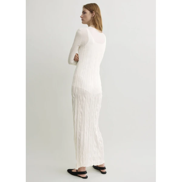 Toteme Crinkled knit long-sleeve dress in White, view 4