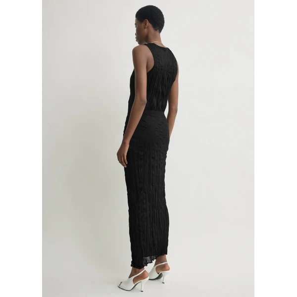 Toteme Crinkled knit skirt in Black, view 4