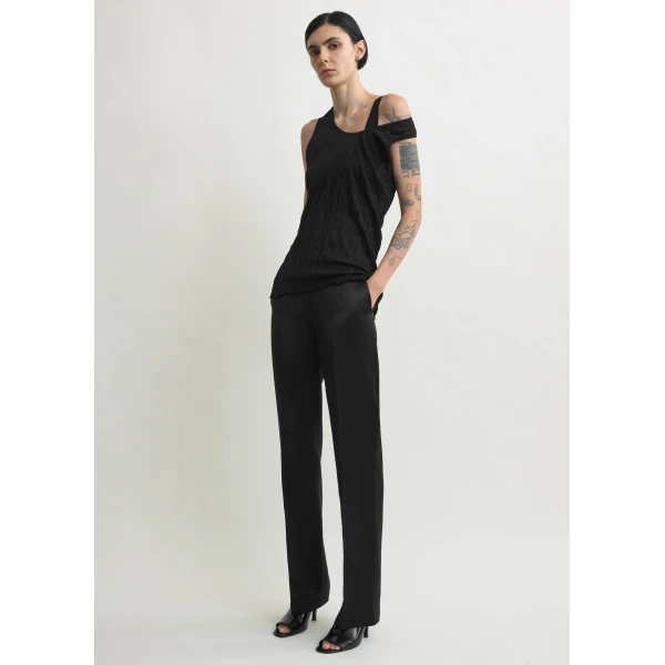 Toteme Crinkled knit tank in Black, view 3