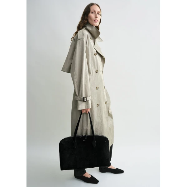 Toteme Crisp summer trench in Clay Coat, view 2