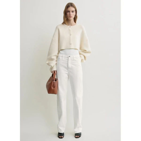 Toteme Cropped oversized cardigan in Milk, view 2
