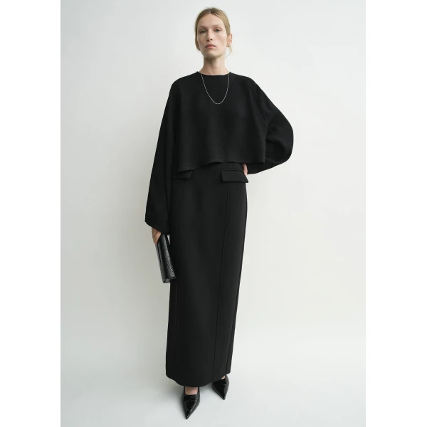 Toteme Cropped sablé blouse in Black, view 2