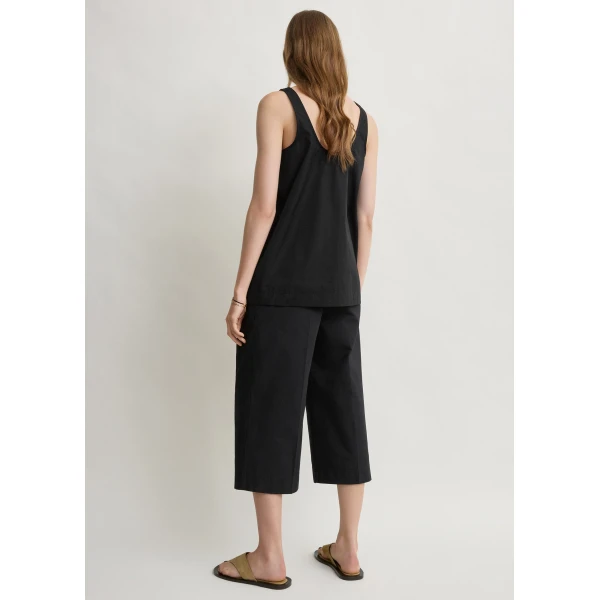 Toteme Cropped trousers in Black, view 4