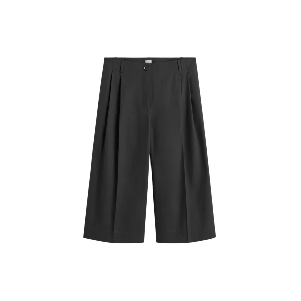 Toteme Cropped trousers in Black