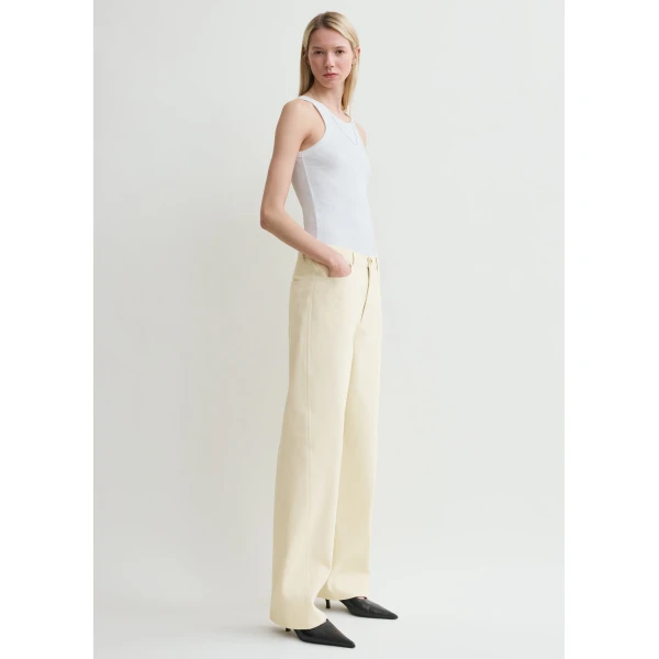 Toteme Curved rib tank in White Top, view 3