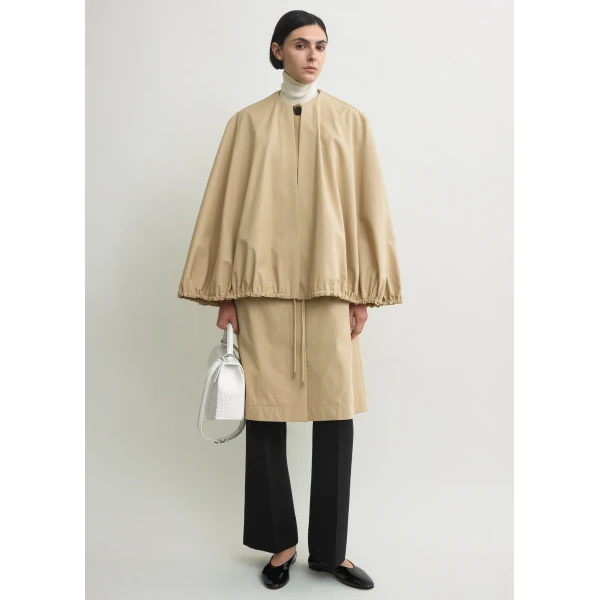 Toteme Detachable cape coat in Beige, view 2