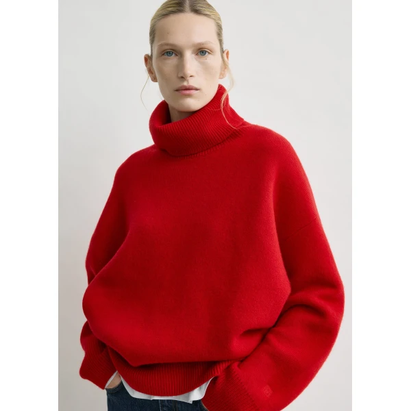 Toteme Double-knit turtleneck in Poppy Knit, view 5