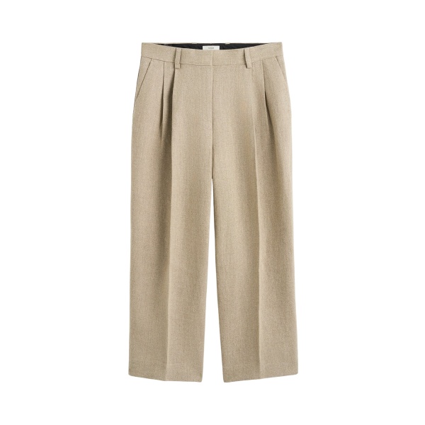 Totême Double-pleat cropped linen trousers in Beige - Pants - Scandinavian Minimalist Luxury at Luxury Shoes 