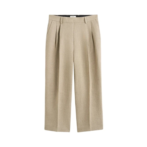 Toteme Double-pleat cropped linen trousers in Beige