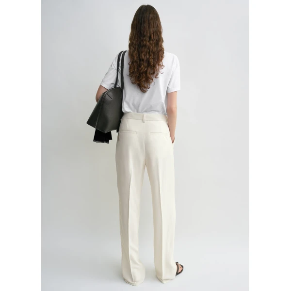 Toteme Double-pleat fluid trousers in Ecru, view 4