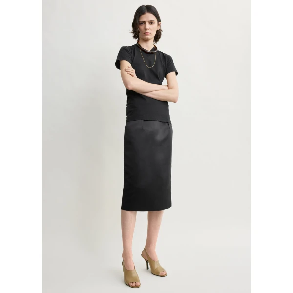 Toteme Duchess satin pencil skirt in Black, view 2